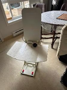 Electric Bath Lift Chair - Photo 2