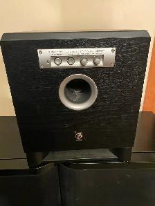 2 Used Speakers and Subwoofer For Sale - Photo 7