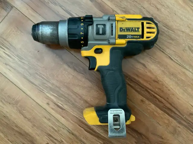 DeWalt DCD985 20V Max Hammerdrill