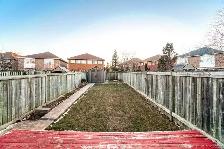 Upper floor room for rent in Mississauga from Aug 1 - Photo 6