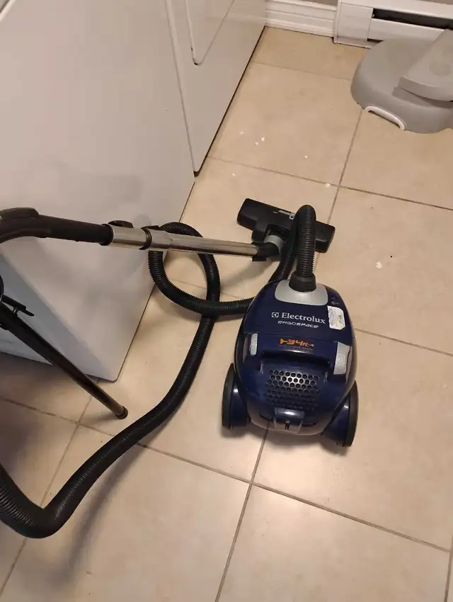 Electrolux Vacuum Cleaner