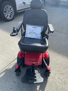 Jazzi Power Chair - Photo 5