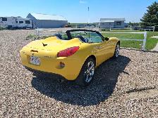 2007 Pontiac Solstice - Photo 2