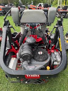 Used Toro 3000 series Z-Master Zero Turn - Photo 4