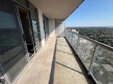 yonge and sheppard 2 1 bedrooms for rent , 2 full bathrooms - Photo 6