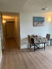 lake view room with private bathroom, near bridge for rent - Photo 8