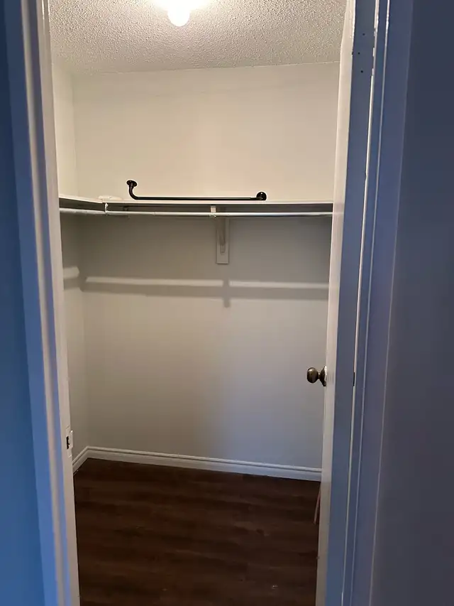 FOR RENT 2 Bedroom September 01