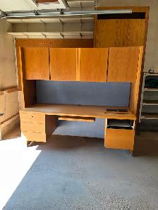 Free Oak Credenza - Photo 3