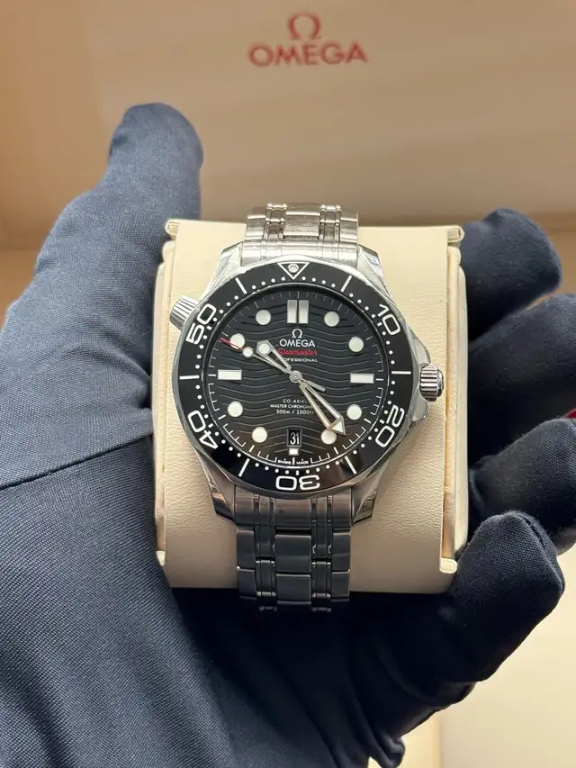 2020 Omega Seamaster SMP300