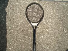 YAMAHA  TENNIS RACKET -  HIGH QUALITY  - LIKE NEW