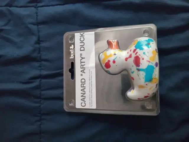 Duck collectable... 'Artsy Duck'