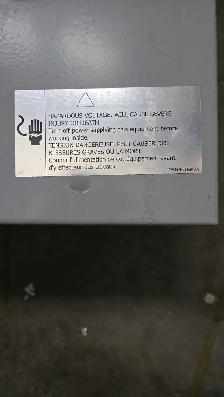 Electric meter box - Photo 2