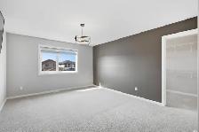 2189sqft Kensington show home w/ fully-finished walk out bsmt! - Photo 5