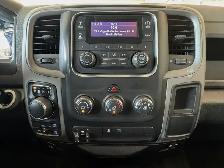 2016 RAM 1500 ST Crew Cab – 6’ 4" RARE Ext Box - 5.7L Hemi 4x4 - Photo 17