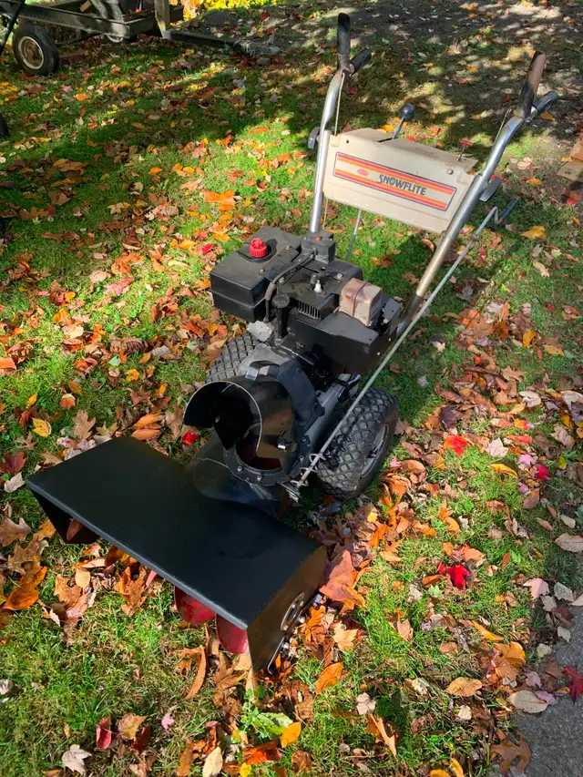 Vintage MTD Snowflite Snowblower - Handyman Special