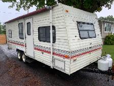 Roulotte 24 pied Terry 1992 – 2500 $ Négociable