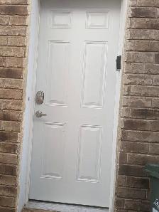 Room Rent in 2-Bedroom Basement Apartment – Private Entrance - Photo 5