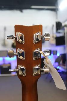 Yamaha F400 Traditional Western Acoustic Guitar-Natural-(#4403 - Photo 7