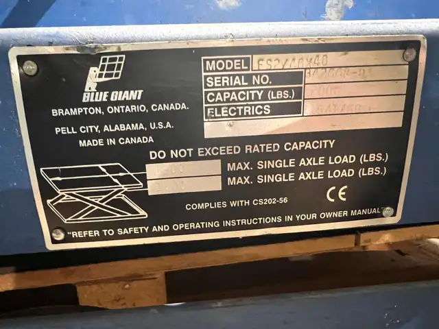 Blue Giant FS SERIES LIFT TABLEFS SERIES LIFT TABLE