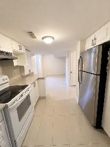LEGAL BASEMENT APARTMENT FOR LEASE - CHURCHILL MEADOWS! - Photo 7