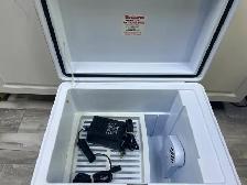 Koolatron 12V Cooler/Warmer 27L Gray - Photo 3