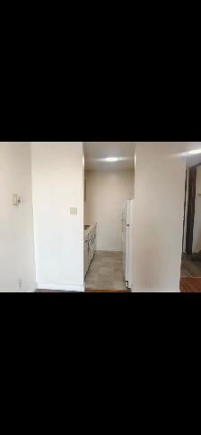 2 bedroom apartment with parking for rent - Photo 10