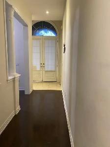 5 Bedroom 4 Bath Home for Rent in Brampton - Photo 2