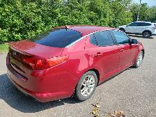 2012 Kia Optima - Photo 7