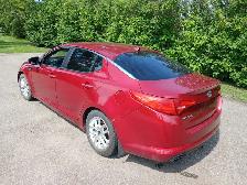 2012 Kia Optima - Photo 8