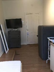 Superbes studio, Rénové, centre-ville tout inclus Libre - Photo 5