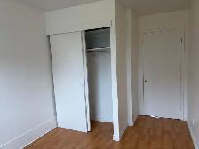 Beau grand 4 1/2, Beauport, Libre - Photo 5