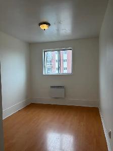Beau grand 4 1/2, Beauport, Libre - Photo 6