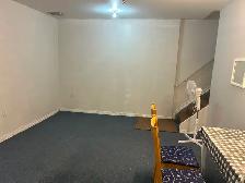 BASEMENT FOR RENT - FEMALE STUDENT / WORKING STUDENT - Photo 3