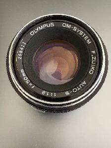 Olympus OM-1 Camera - Photo 2