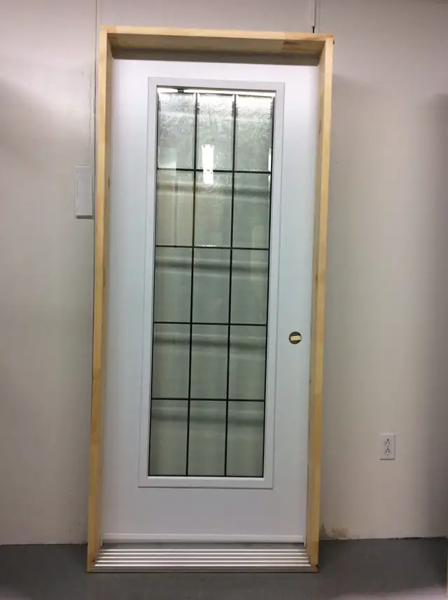 1189PA Porte d’acier 34″G Blanche 15 carreau verre texturé 21×65