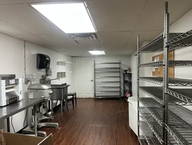 Commercial Kitchen for Rent