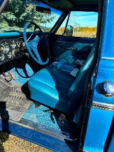 '70 Chevy C10 - Photo 5