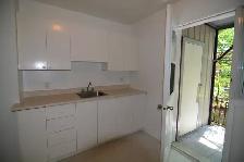 4½  NDG  Stationnement   rangement inclus - Photo 8