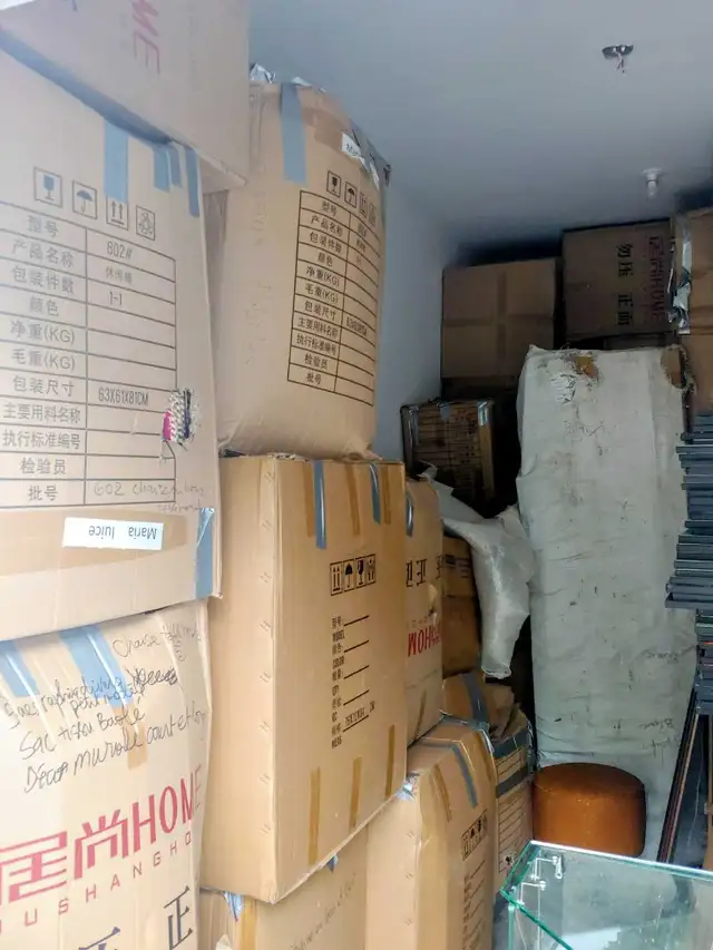 vente de liquidation d'entrepôt