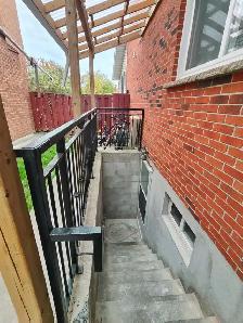 Two Bedrooms apartment basement at Markham - Photo 2