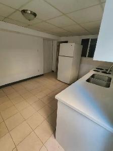 Two Bedrooms apartment basement at Markham - Photo 4