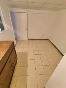 Two Bedrooms apartment basement at Markham - Photo 6