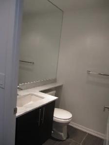 Condo for Rent in Liberty Village - Photo 9