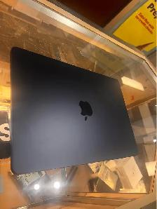 APPLE MACBOOK AIR 2022 M2 - Photo 2
