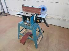 Set of Woodworking Tools - Photo 3