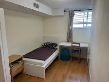 rooms for rent at York University village