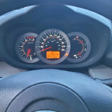 Toyota RAV4 - Photo 4