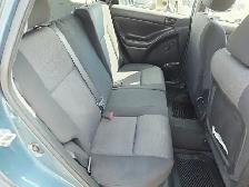 2008 Pontiac Vibe Hatchback One Owner Vehicle Air Conditioning - Photo 10