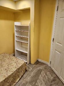 Room for rent-427 Lansdowne-@$560 - Photo 4