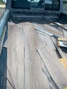 Laminate flooring for free! - Photo 2